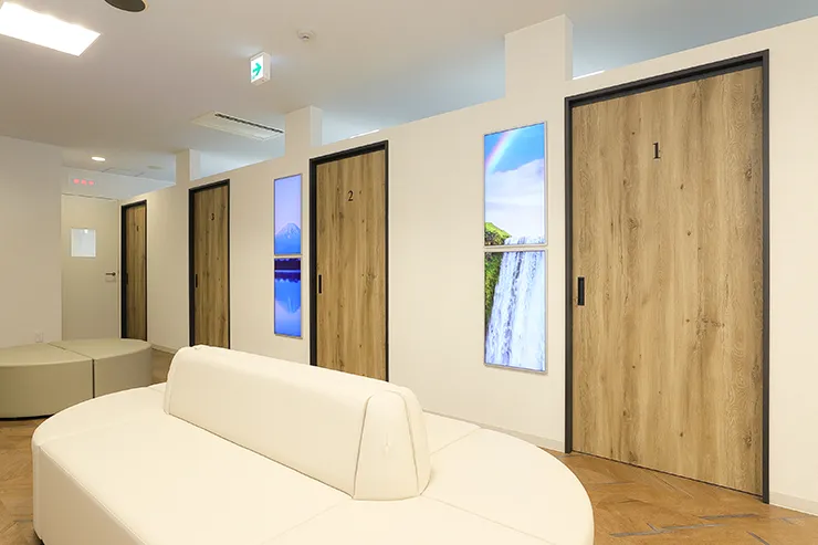 歯科医院でのデジ窓設置事例